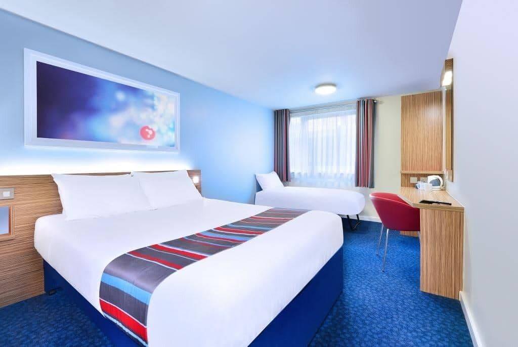 Travelodge Battersea Londra Exterior foto