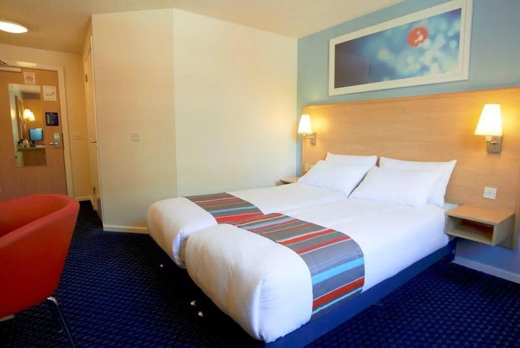 Travelodge Battersea Londra Exterior foto