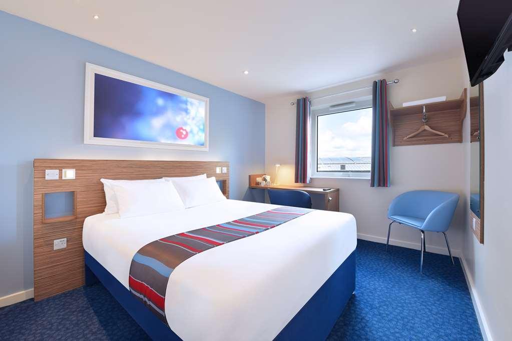 Travelodge Battersea Londra Cameră foto