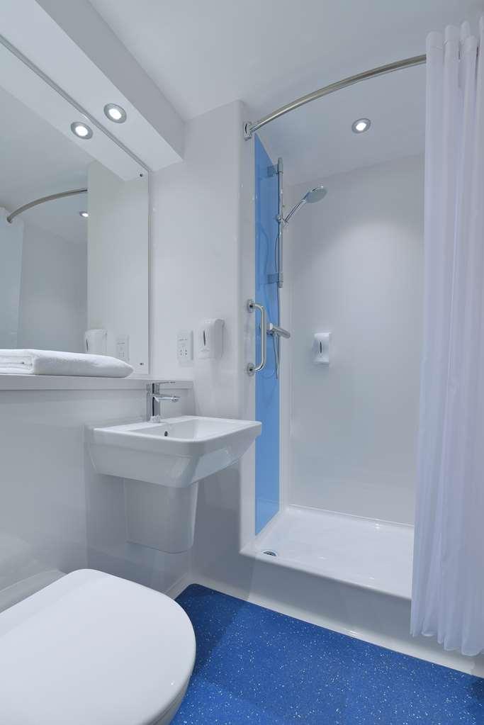 Travelodge Battersea Londra Cameră foto